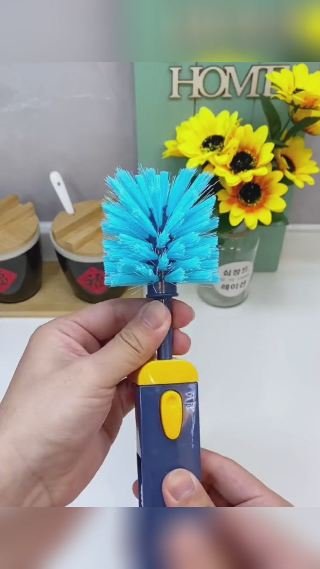 Velnora™ 4-in-1 Bottle & Cup Cleaning Brush